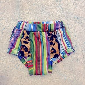 Baby bummies so cute! Only wore once.